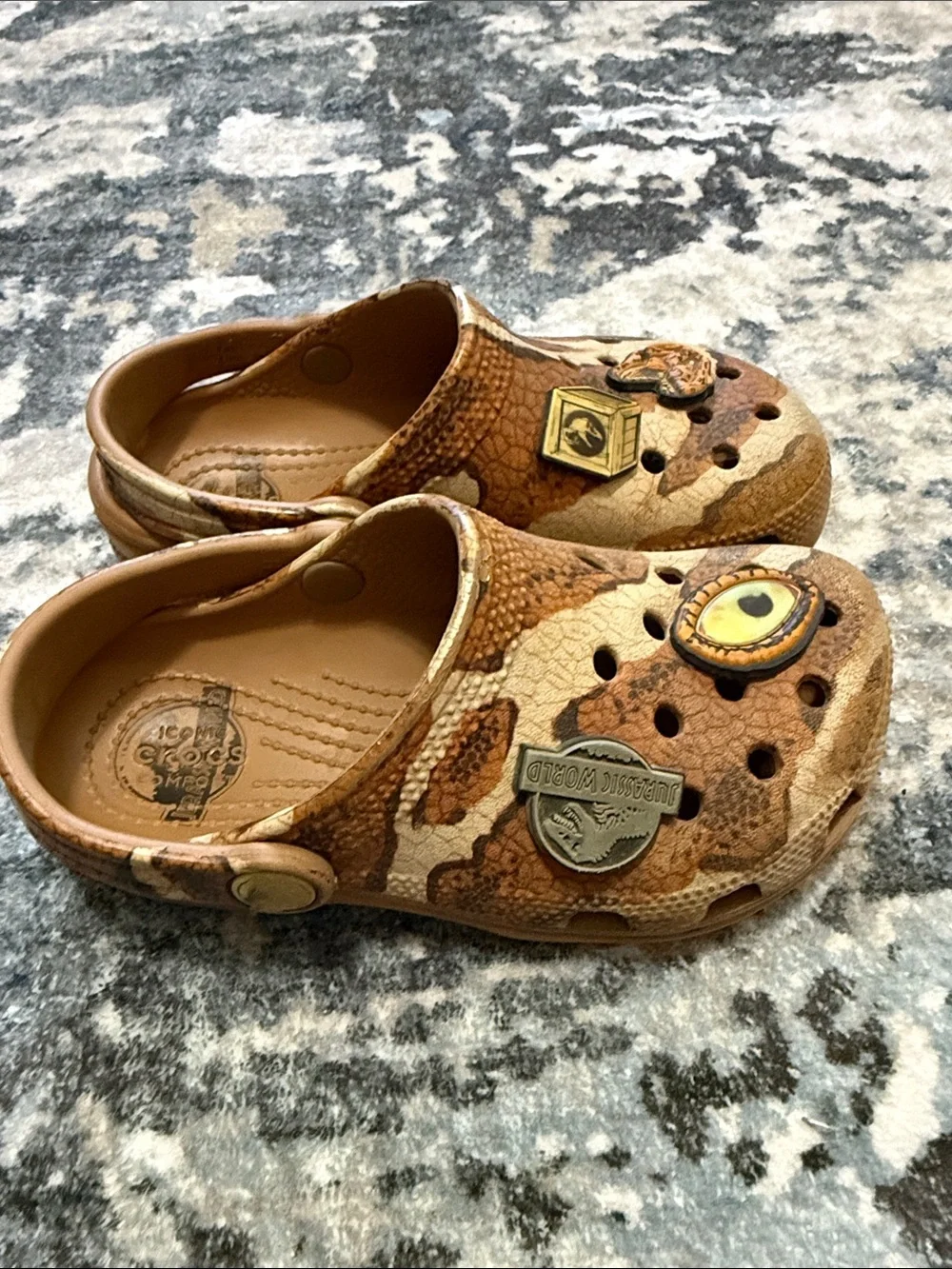 Little Kids 11 Jurassic World Crocs